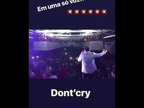 Galera cantando Don’T Cry Cabaré Do Brega Em Curralinho/PA- 2018