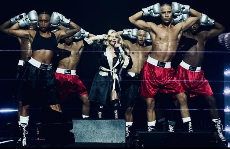 Madonna em Copacabana: 270 toneladas de equipamentos de ‘Celebration Tour’ chegam ao Rio