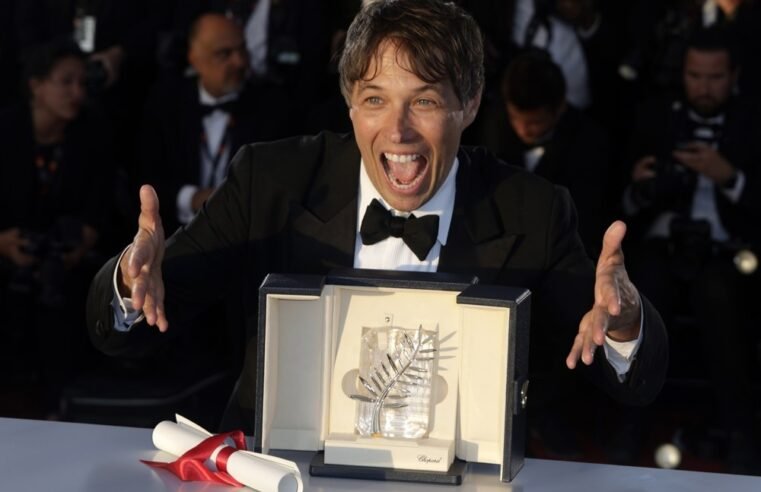 Filme ‘Anora’, de Sean Baker, ganha a Palma de Ouro em Cannes; confira a lista de vencedores