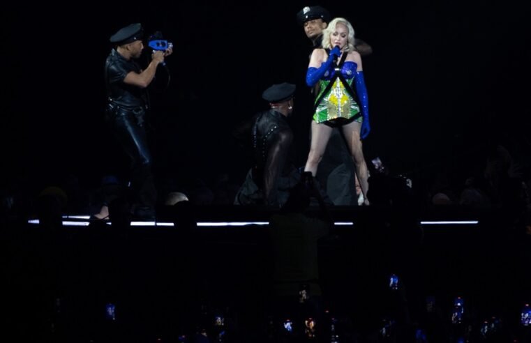 Madonna termina relacionamento com boxeador após turnê mundial