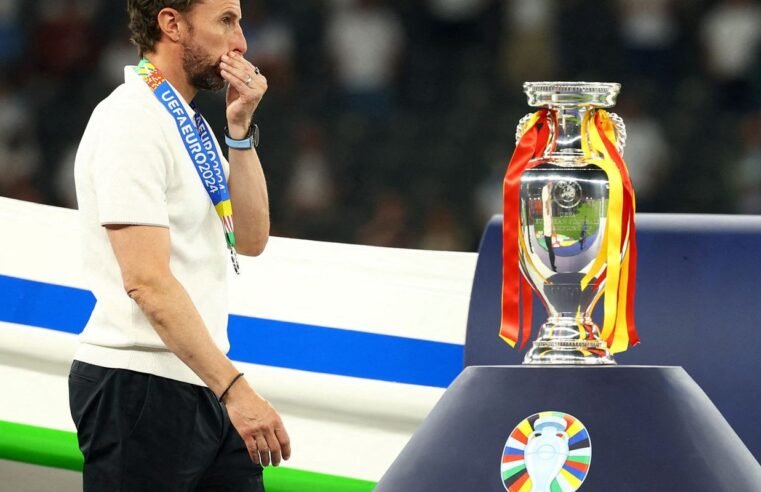 Técnico da Inglaterra pede demissão após derrota na final da Eurocopa