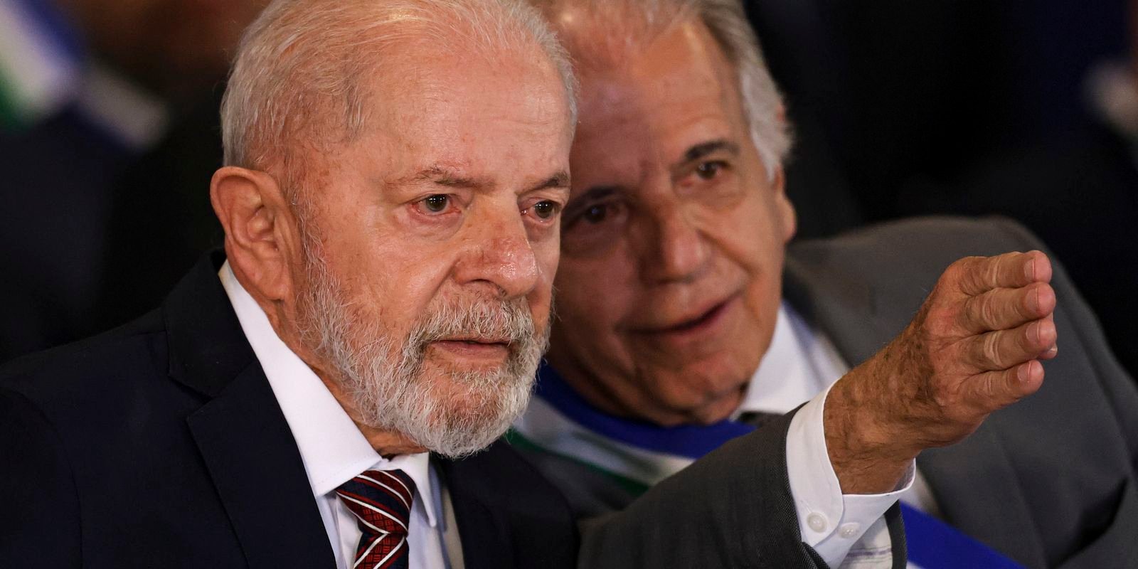 Lula diz que alistamento feminino dará diversidade às Forças Armadas