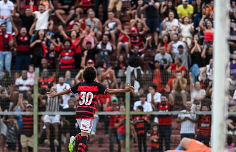 Flamengo estreia na Copinha com goleada de 5 a 0